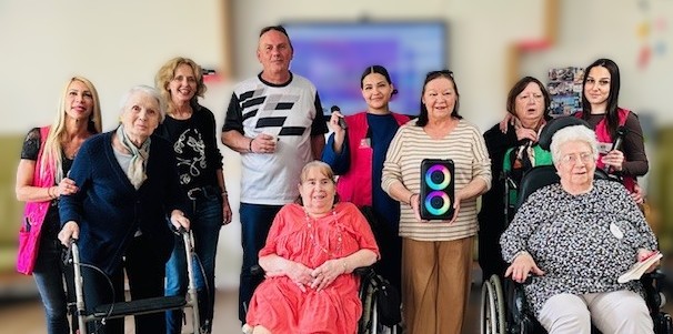 03cab532-3419-4116-bd40-fc74ba60e526